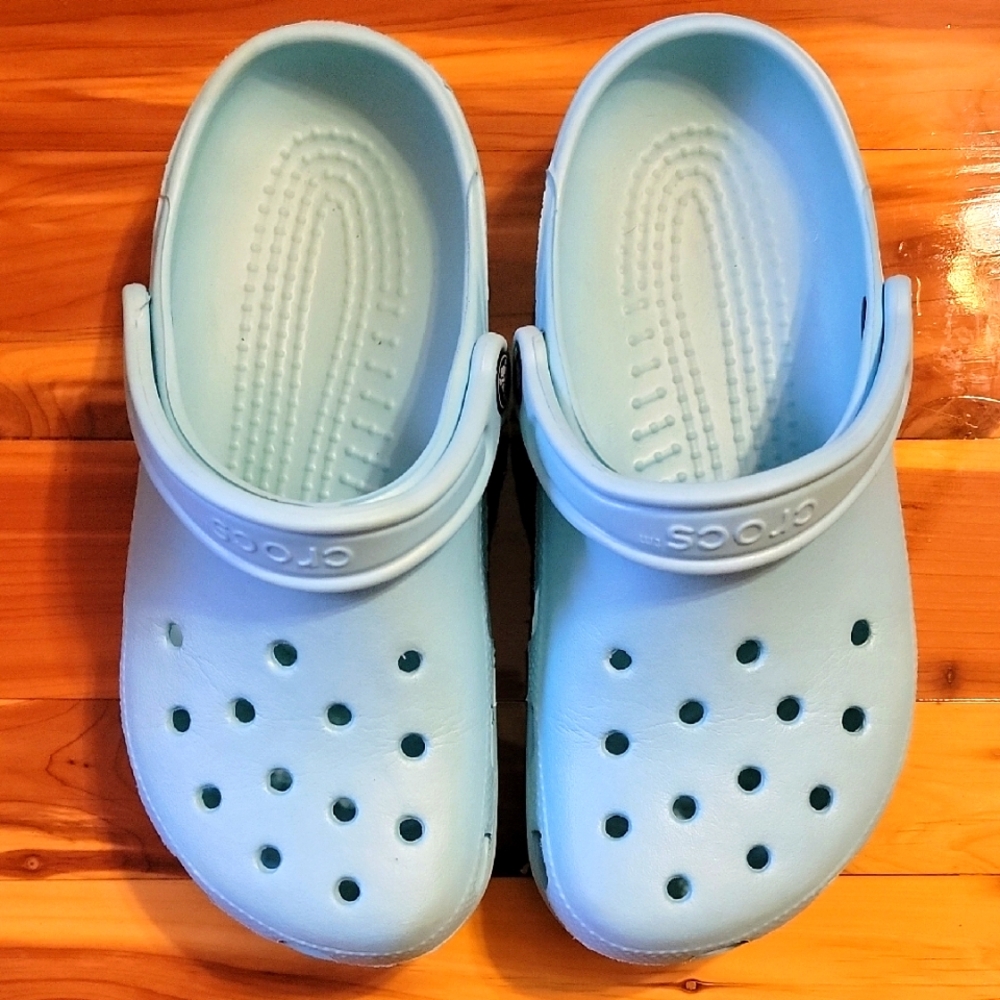 CROCS Classic Pure Water W-7/M-5